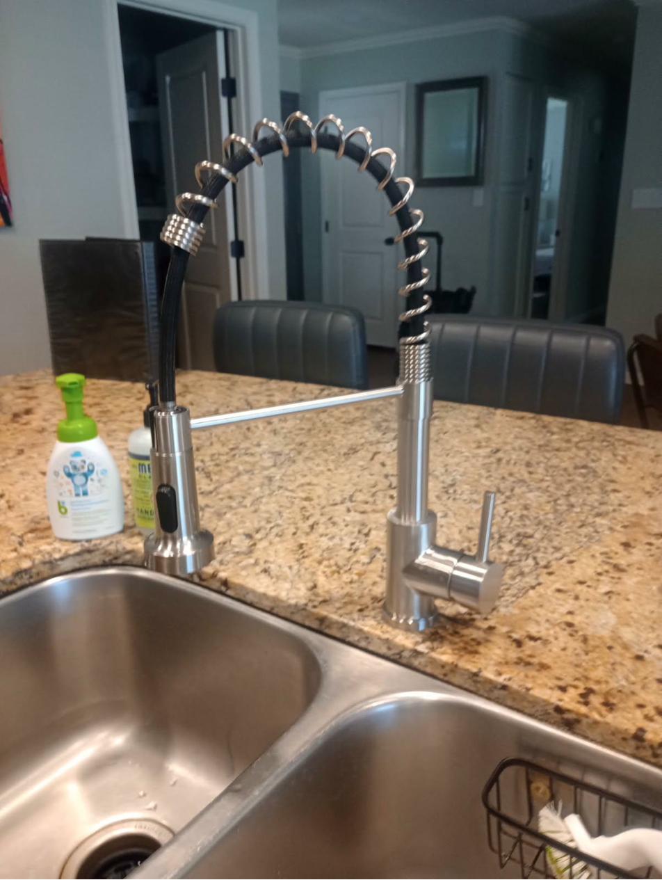 Kitchen faucet install